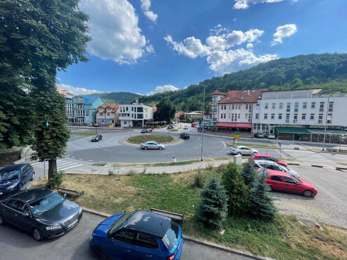 Studio Apartman Centar Зеница Екстериор снимка